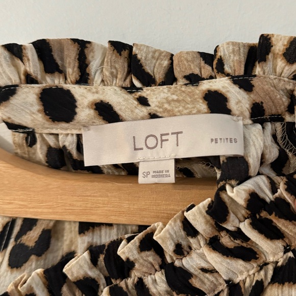 NWOT LOFT Leopard Print Blouse Small Petite - Picture 7 of 7